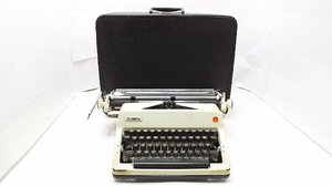 【u0606】動作品！OLYMPIA WERKE AG.WILHELMSHAVEN オリンピア タイプライター ハードケース付き　西ドイツ製 格安スタート 栃木発着払い