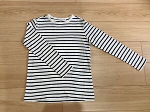 キッズ　ボーダークルーネックT 長袖　150サイズ　ユニクロ　UNIQLO 白黒 ボーダーカットソー