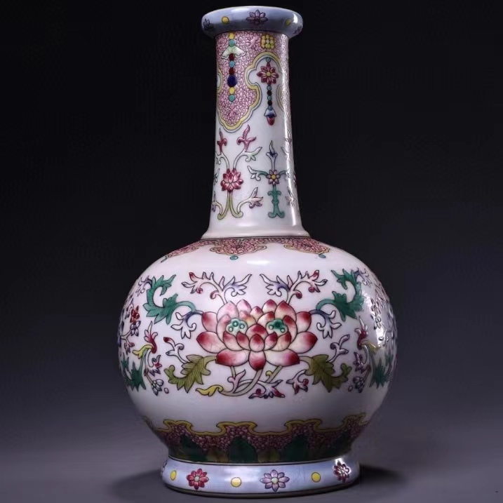 China, Qing Dynasty Yongzheng Year System Rare Qing Dynasty Imperial Court Hand-Painted Powder Painted Porcelain Fugui Lotus Flower Vase Porcelain Vase Tang Porcelain Ceramic Chinese Antiques Rare Items Old Collection Prizes Ornaments Period Items, pottery, China, Korean Peninsula, Qing