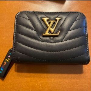 LOUIS VUITTON 財布