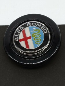 momo モモ ホーンボタン ALFA ROMEO アルファロメオ 未使用に近いコンディション 当時もの 