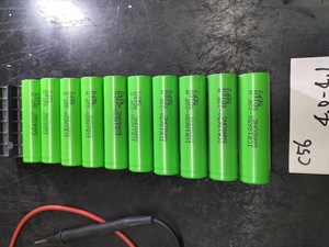 C56　INR18650リチウムイオン　単電池 　10本セット　4.0-4.1V　ジャンク品です！！！