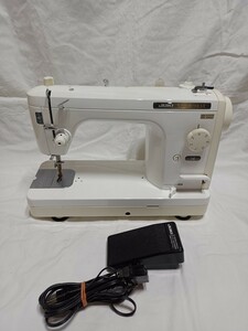 ★JUKI ジューキ SPUR98 SX 職業用ミシン、フットペダル付き。自動糸切り機能、針位置ボタン。