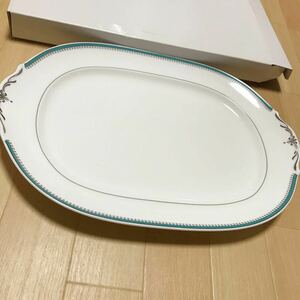 a45 食器　未使用品　新品　　大皿　パーティーに　盛り皿　シュガーレディー　洋食器　プレート　か