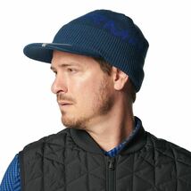 アンダーアーマー UNDER ARMOUR ゴルフ golf UA 新品 メンズ　ツバ付き ニット帽　ネイビー　57-60cm 帽子　ニットキャップ　_画像1