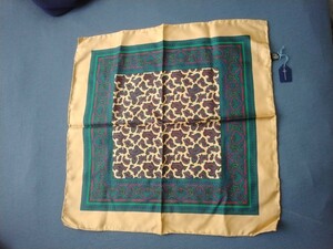 ポケットチーフ　英国製　シルク ハンカチーフ　絹　未使用