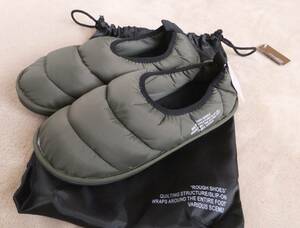 未使用 スリッポン メンズ 靴 スニーカー M カーキ 袋付き ウォーキングシューズ キルティング 暖かシューズ 25.5-26cmくらい