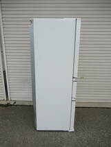 三菱冷凍冷蔵庫MR-CX33EL-W　２０２０年　３３０L 　美品　ドア左開き　兵庫県加古川市より１００Km 以内の方は送料無料です。_画像9
