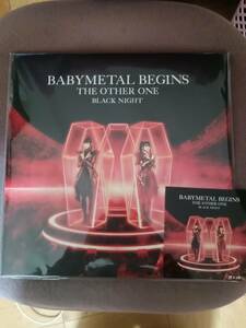 BABYMETAL BEGINS - THE OTHER ONE - &#34;BLACK NIGHT&#34; (アナログ盤) (特典ステッカー付) 