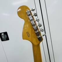 13857/ Fender フェンダー JAG-STANG エレキギター 音楽 MUSIC ハードケース付き_画像5