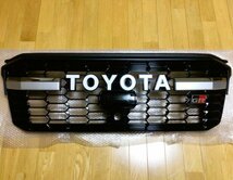 【未使用 トヨタ】ランクル300 GR-S フロントグリル レーダーカバー付 ラジエーター センサー SPORT スポーツ GRS ランドクルーザー TOYOTA_画像2