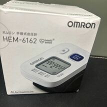 OMRON オムロンデジタル自動血圧計 手首式血圧計 _画像8