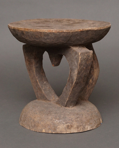 アフリカ　ジンバブエ　トンガ　スツール　木彫り　J　腰掛　椅子　アフリカンアート　民具
