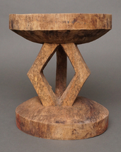 アフリカ　ジンバブエ　トンガ　スツール　木彫り　L　腰掛　椅子　アフリカンアート　民具_画像2