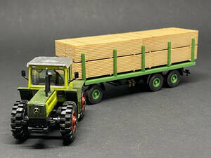 独Kibri-HO：トラクター　木材運搬トレーラー付き　完成品