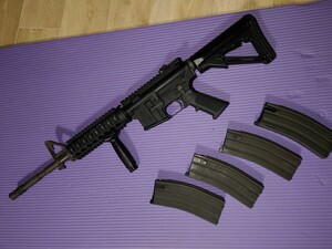 ghk m4 14.5 co2ブローバック 予備マガジン付き