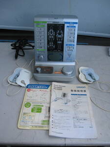オムロン　電気治療器　HV-F5200 温熱組合せ家庭用低周波治療器