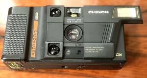 ☆外観良品☆ CHINON チノン AUTO 2001 DATE 単焦点レンズ 35mmF2.8 　ケース＋35mmフィルム　ジャンク扱い