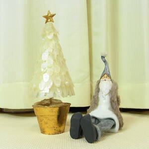 未使用 シェル クリスマスツリー と サンタクロース 置物セット ホワイト 白 卓上 コンパクト ハンドメイド フィギュア ミニ