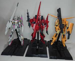 MG1/100 Zガンダム3号機,A型ホワイトユニコーンカラーVer,B型グレイ・ゼータ,P2型レッド・ゼータ　３体セット　素組、墨入　完成品　