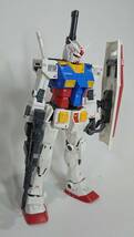 MG　1/100　RX-78-2 ガンダムVer.3.0、RX-78-02 ガンダム(GUNDAM THE ORIGIN版)　２体セット　素組、墨入　完成品　_画像8