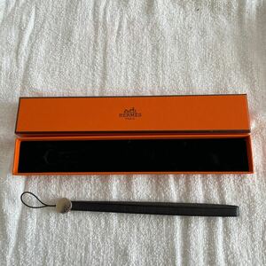  Hermes key holder 