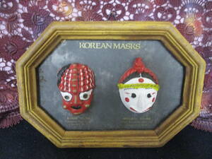 ★壁掛け 飾り KOREAN MASKS ※状態悪いです 奥行き2㎝ 14×19.5㎝ tm2311-13-8★