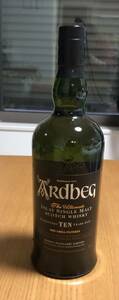 アードベッグ 10年 旧ボトル／アイラ シングル モルト／700ml 46%／ARDBEG ISLAY SINGLE MALT GUARANTEED TEN YEARS OLD