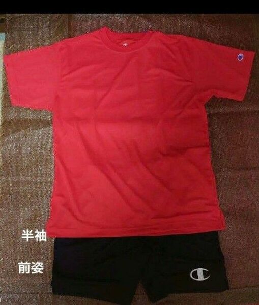 （新品）Champion　赤ロンＴ＋半袖シャツ、黒短パン　Ｍサイズ３点セット