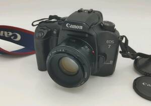 Canon EOS 7 + Canon EF 50mm F1.8 Ⅱ