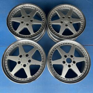 メーカー不明　CW-33more？　17×7J+52 PCD114.3-5穴　ハブ径約73mm. 日本製　アルミホイール4本セット