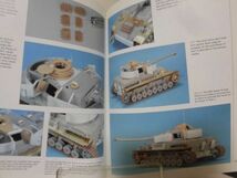 洋書 IV号戦車後期型 模型解説本 Osprey Modelling 38 Modelling the Late Panzerkampfwagen IV オスプレイ発行[1]D0712_画像7