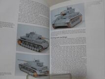 洋書 IV号戦車後期型 模型解説本 Osprey Modelling 38 Modelling the Late Panzerkampfwagen IV オスプレイ発行[1]D0712_画像4