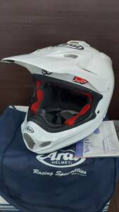 Arai Arai:アライ V-CROSS4　サイズ：S(55-56cm)