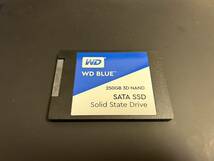 WDC WDS250G2B0A 250GB SATA600 SSD 内蔵SSD 2.5インチ WD Blue 3D Western Digital ウエスタンデジタル_画像1