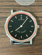 2個セット 稼働品とジャンク品 CORUM コルム クォーツ ムーブメント リューズ、風防、尾錠付き メンズ レディース 部品 パーツ 時計_画像5