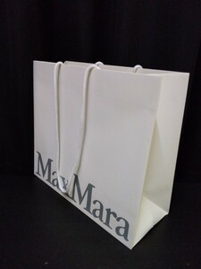 美品ショップ紙バッグ【Max Mara】36×32cm まち14.5cm