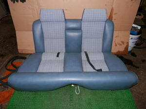 *3311-141 S55 Isuzu 117 coupe PA96 rear seats 