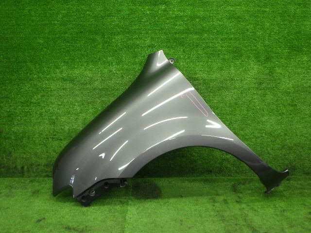 Yahoo!オークション -「シエンタ 左 フェンダー」(外装) (トヨタ用)の