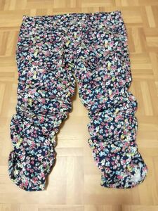 Y2713* small floral print hem gya The - 7 minute height Sabrina pants * navy blue × white × pink × yellow × light blue *W64