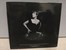 ☆PAT BENATAR☆INCLUDES GREATESTS HITS ＆ LIVE FROM EARTH CDS + CHOICE CUTS DVD【輸入国内盤】パット・ベネター 2CD+DVD 紙製外箱付_画像5