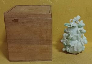 中国 清代 翡翠 彫刻 置物 福禄 重量222g 本翡翠 箱