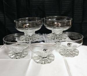 ヴィンテージ　クラウン　コーニング社　オーストラリア製　デザートグラス　5個　8オンス　昭和レトロ　貴重　アイス　パフェ　氷ガラス