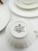 WEDGWOOD NIGHT & DAYウェッジウッド　ナイト&デイ　トリオ・ティーカップ&ソーサー　ペアセット　ホワイトフルーテッド　廃盤品_画像8