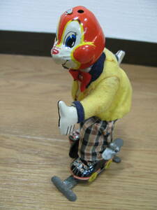 動作不可　1960s TPS トープレ/ウサギのローラースケーター ブリキ ゼンマイ　三丁目の夕陽 玩具屋さんの絶滅危惧種