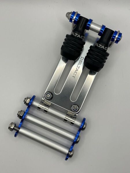 ダブルタクト2つ穴プレート ビットホルダー2P ニックス風チェーン(シルバー×ブルー)50幅