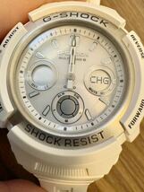 CASIO カシオ G-SHOCK ソーラー 腕時計 ホワイト 5230 AWG-M100SMW 取扱説明書付_画像1