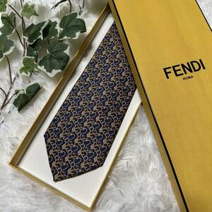 FENDI フェンディ ネクタイ 新品未使用 ズッカ柄 メンズ 人気モデル 送料無料 カッコいい 総柄 人気デザイン 通勤 ビジネス 高級 