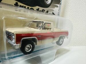 AutoWorld auto world /'87 Chevy Chevrolet Silverado silvered R10 Fleetside free to side 1/64 out of print rare 