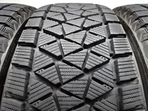 T-687(送料無料/代引きOK)ランクE 中古 美品 バリ溝 225/65R17 BRIDGESTONE BLIZZAK DM-V2 2018年 9分山 スタッドレス 4本SET_画像4